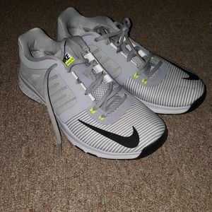 Nike gym shoes